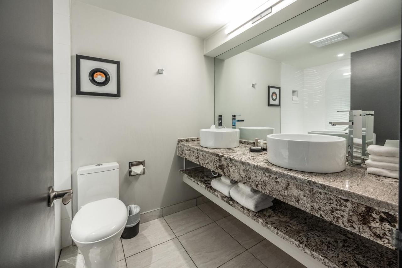 Hotel Verso Magog Kültér fotó